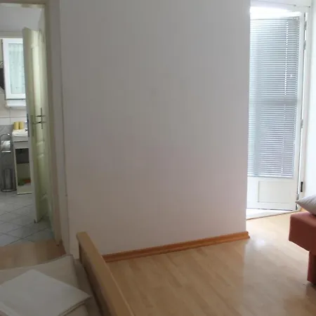 Apartment Marjanovic *